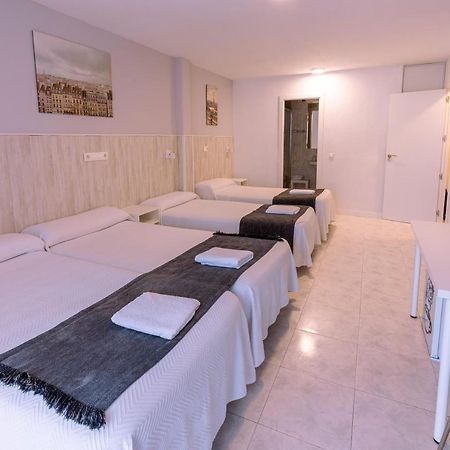 Pension Venecia Pinto Exteriör bild