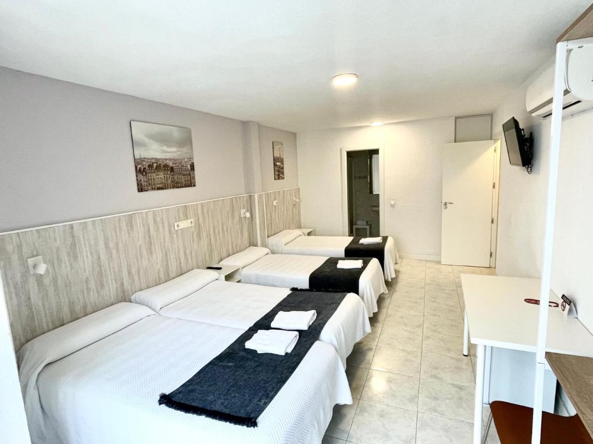 Pension Venecia Pinto Exteriör bild